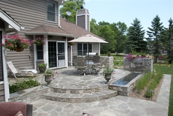 Key Layout Considerations for Efficient Outdoor Kitchens
