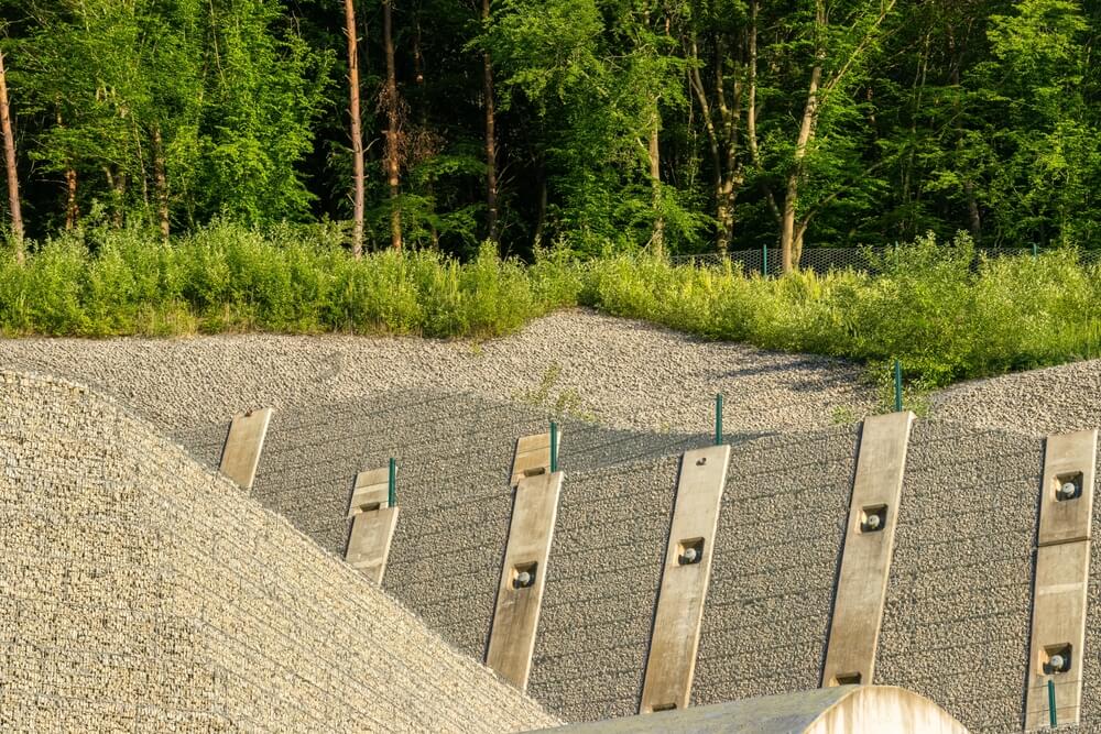 slope for a retaining walls